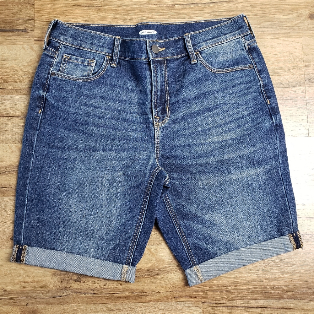 Women's Mid-Rise Bermuda Jean Short Old Navy 6